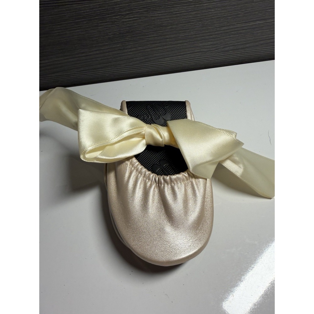 Rescue Flats Champagne Foldable Size Med New - Resuable Bow C-3